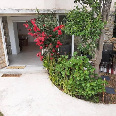 Appartement Climatise Au Calme En Provence Pierrefeu-du-Var Eksteriør billede