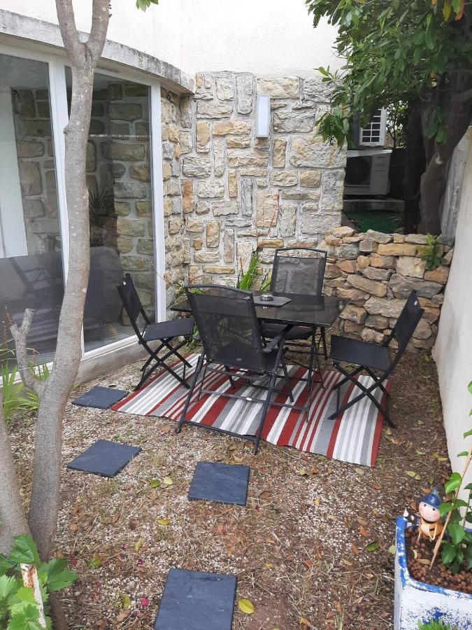 Appartement Climatise Au Calme En Provence Pierrefeu-du-Var Eksteriør billede